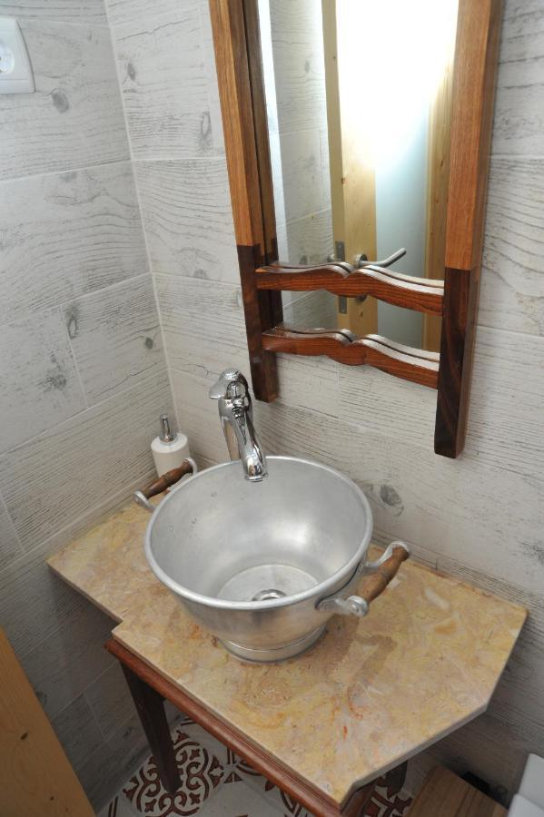 Pernes Hostel O Torneiro מראה חיצוני תמונה